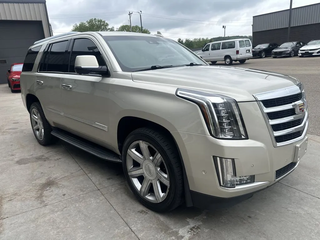 Cadillac Escalade photo 20