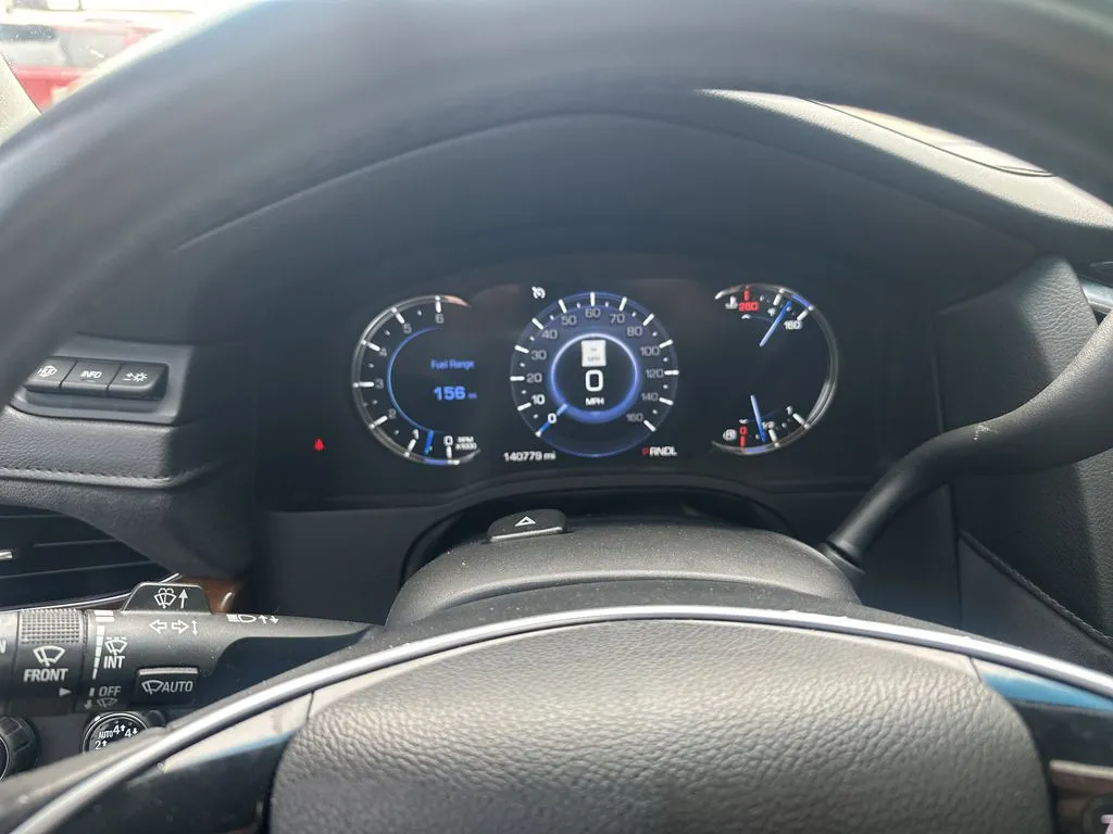 Cadillac Escalade photo 7