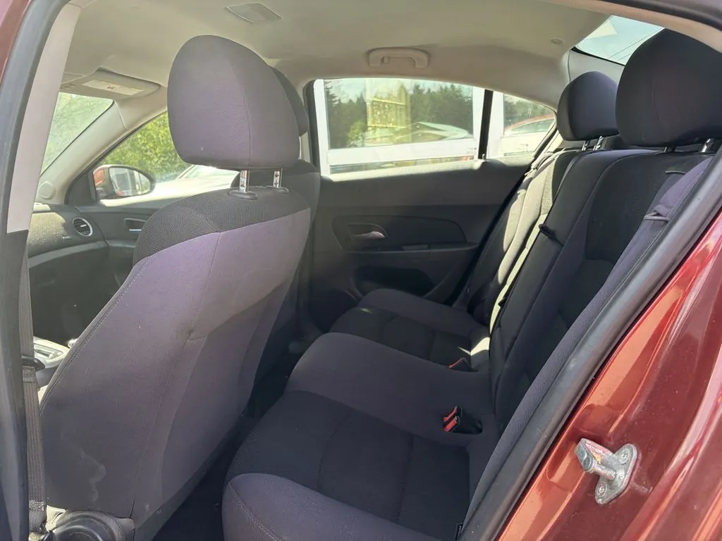 Chevrolet Cruze photo 5