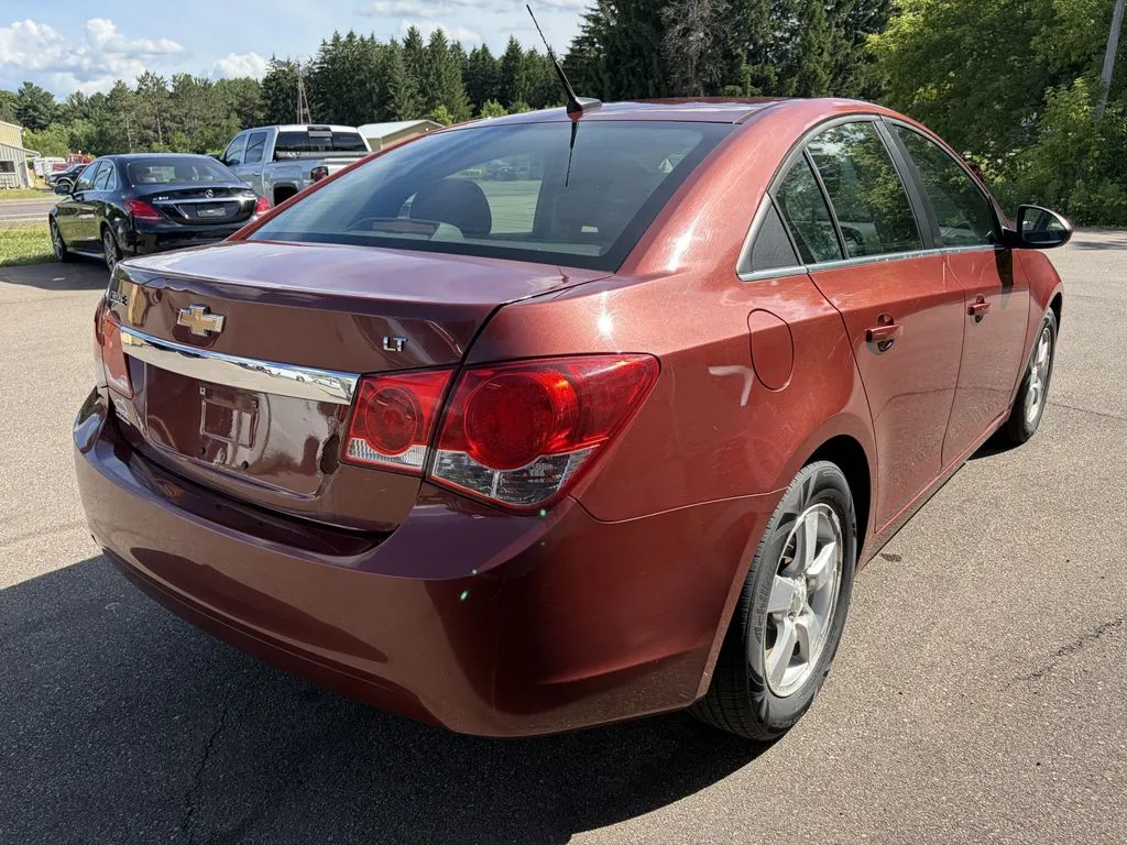 Chevrolet Cruze photo 10