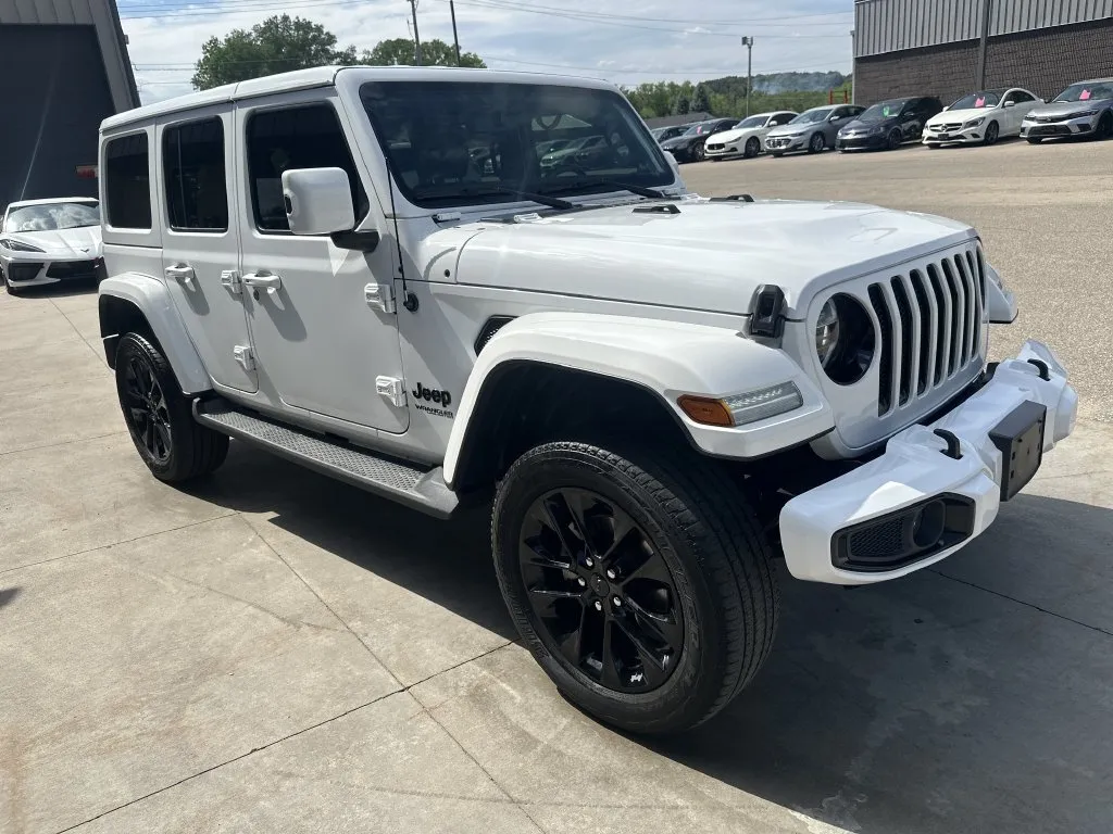 Jeep Wrangler photo 19