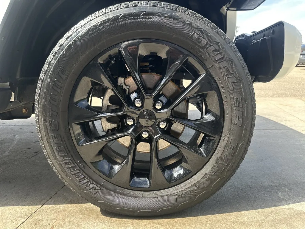 Jeep Wrangler photo 20