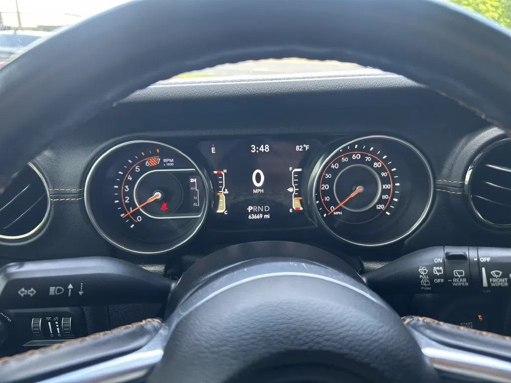 Jeep Wrangler photo 7