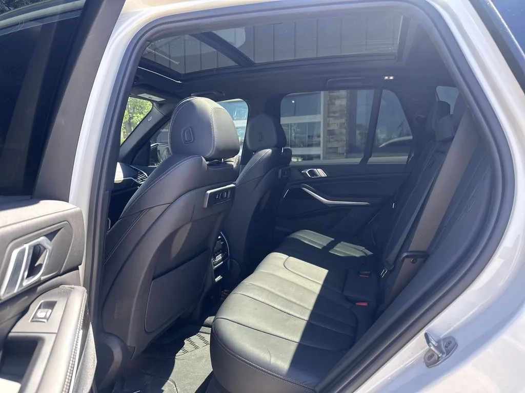 BMW X5 photo 4