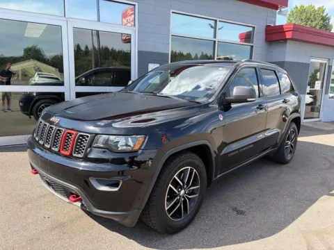 Black 2018 Jeep Grand Cherokee Trailhawk for sale in Somerset, WI
