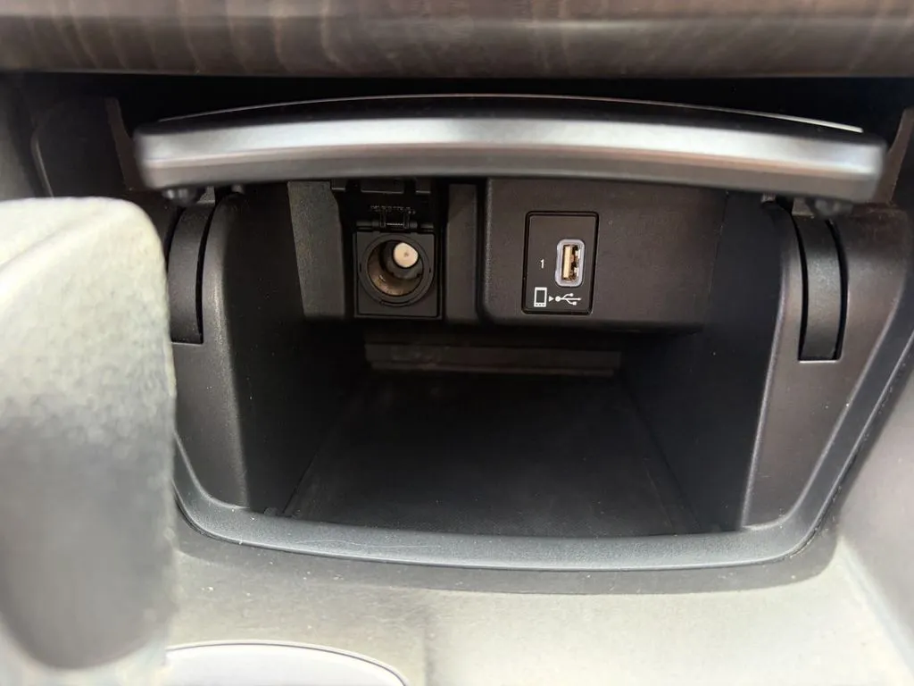 Honda Accord photo 14