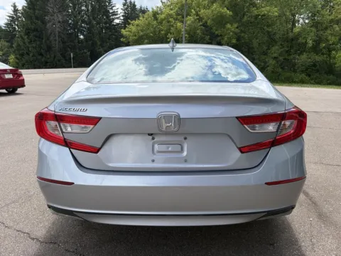 More photos of 2018 Honda Accord EX at Somerset Sales and Leasing, WI