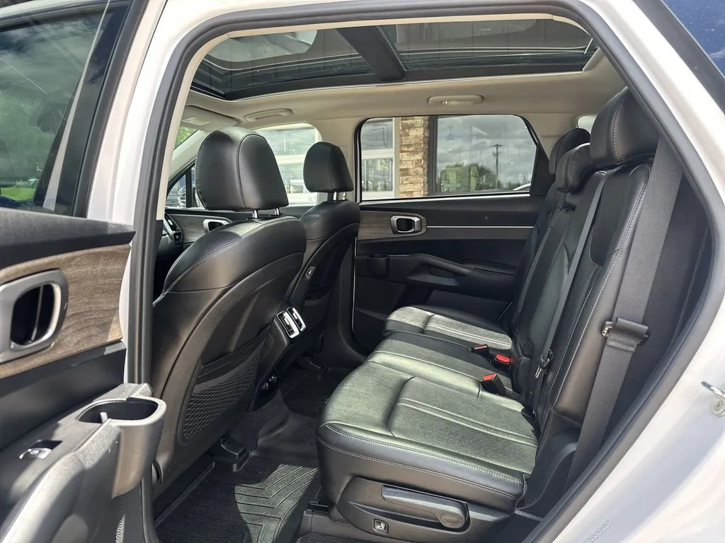 Kia Sorento photo 4
