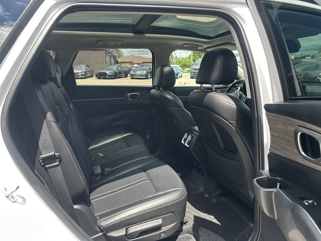 Kia Sorento photo 24