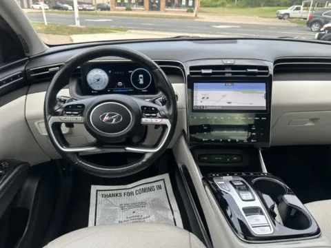 More photos of 2023 Hyundai Tucson Limited at Somerset Sales and Leasing, WI