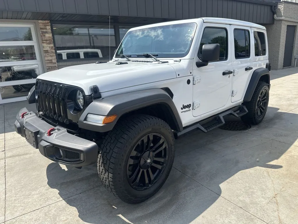2021 Jeep Wrangler Unlimited Willys for sale in Somerset, WI