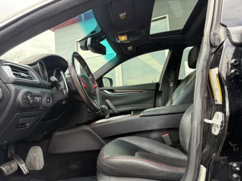 More photos of 2015 Maserati Ghibli S Q4 at Somerset Sales and Leasing, WI