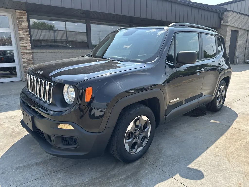 Black 2018 Jeep Renegade Sport for sale in Somerset, WI