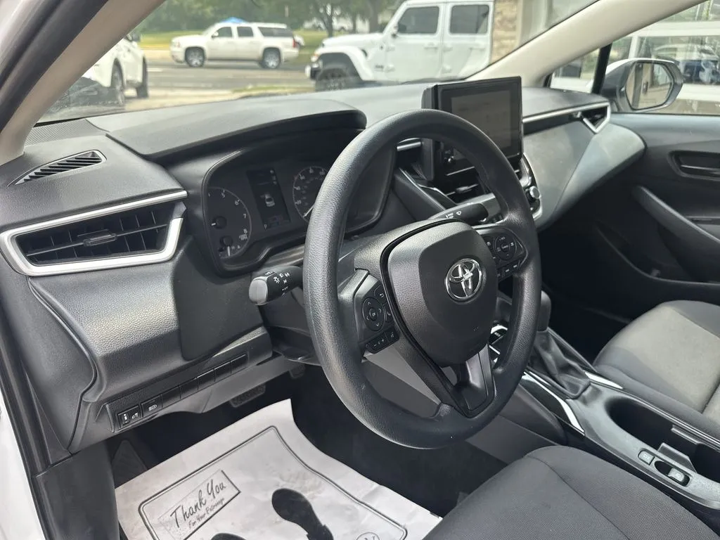 Toyota Corolla photo 6