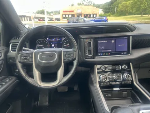 More photos of 2021 GMC Yukon XL Denali at Somerset Sales and Leasing, WI