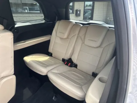 More photos of 2019 Mercedes-Benz GLS 450 at Somerset Sales and Leasing, WI