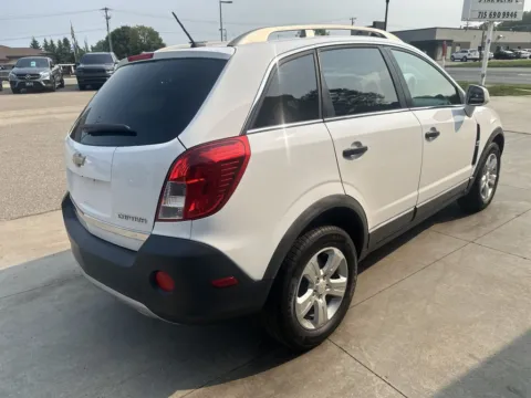 Photos of 2014 Chevrolet Captiva Sport 2LS for sale in Somerset, WI at Somerset Sales and Leasing