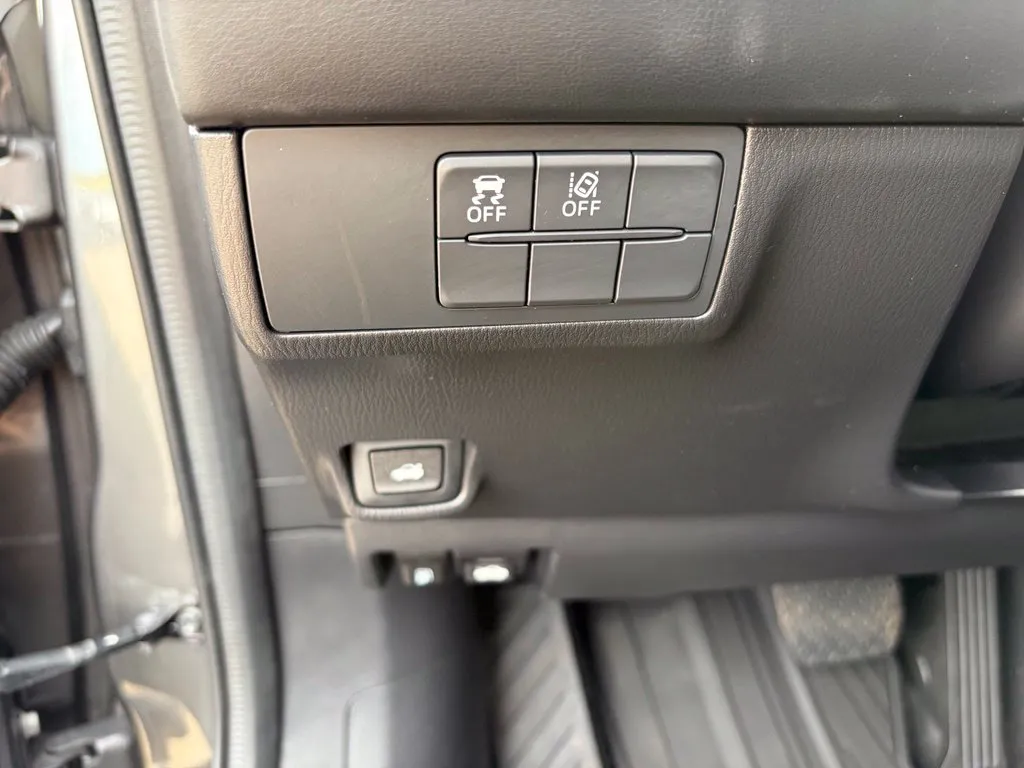 Mazda Mazda6 photo 25