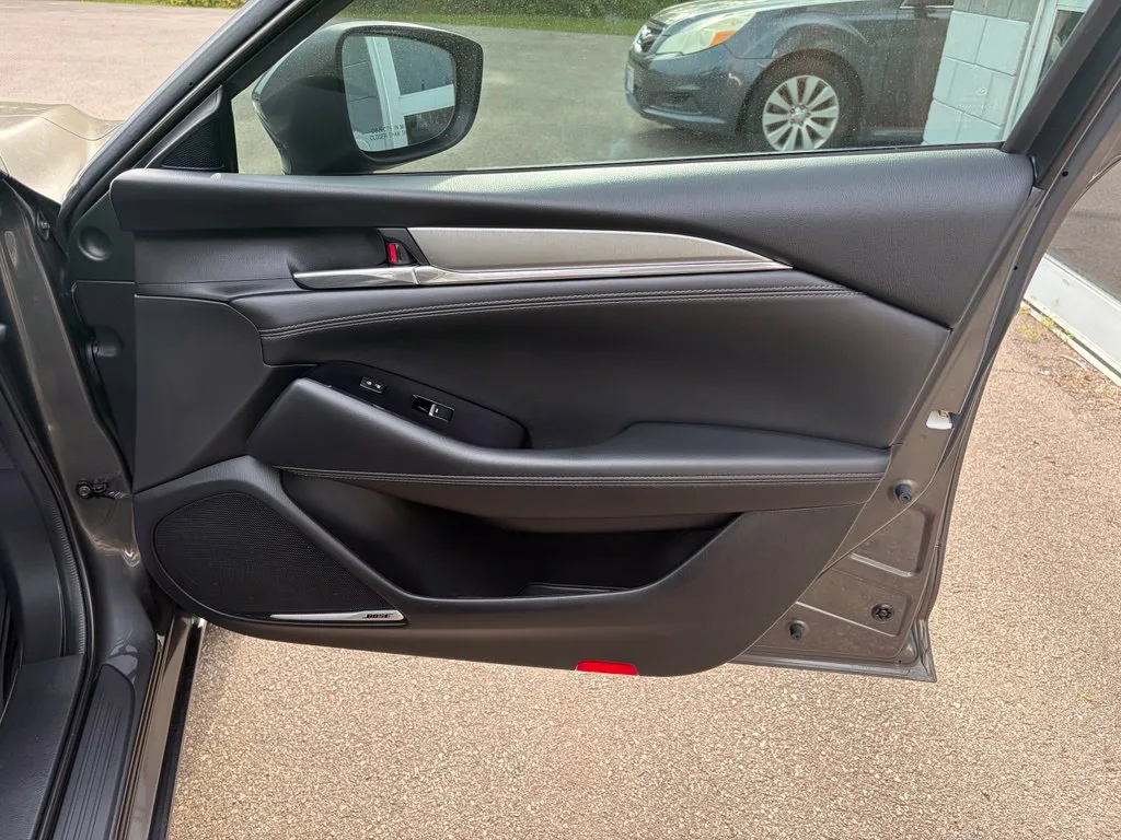 Mazda Mazda6 photo 16