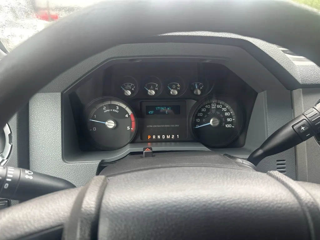 Ford F-250SD photo 7