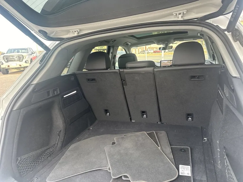 Audi Q5 photo 26