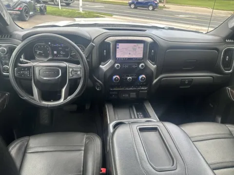 More photos of 2019 GMC Sierra 1500 Denali at Somerset Sales and Leasing, WI