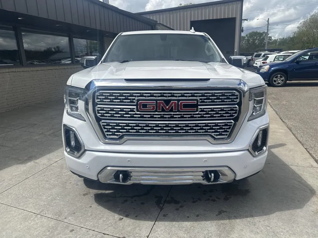 GMC Sierra photo 19