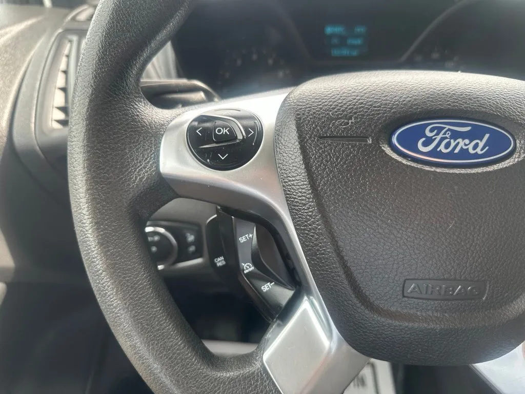 Ford Transit Connect photo 11