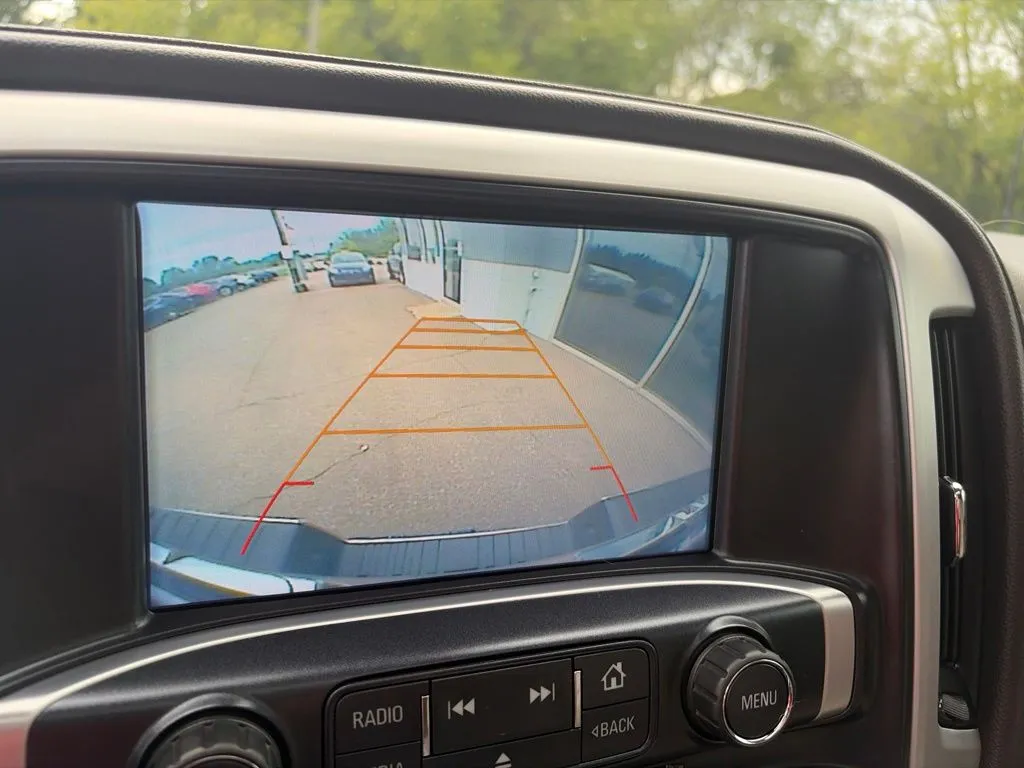 GMC Sierra photo 28