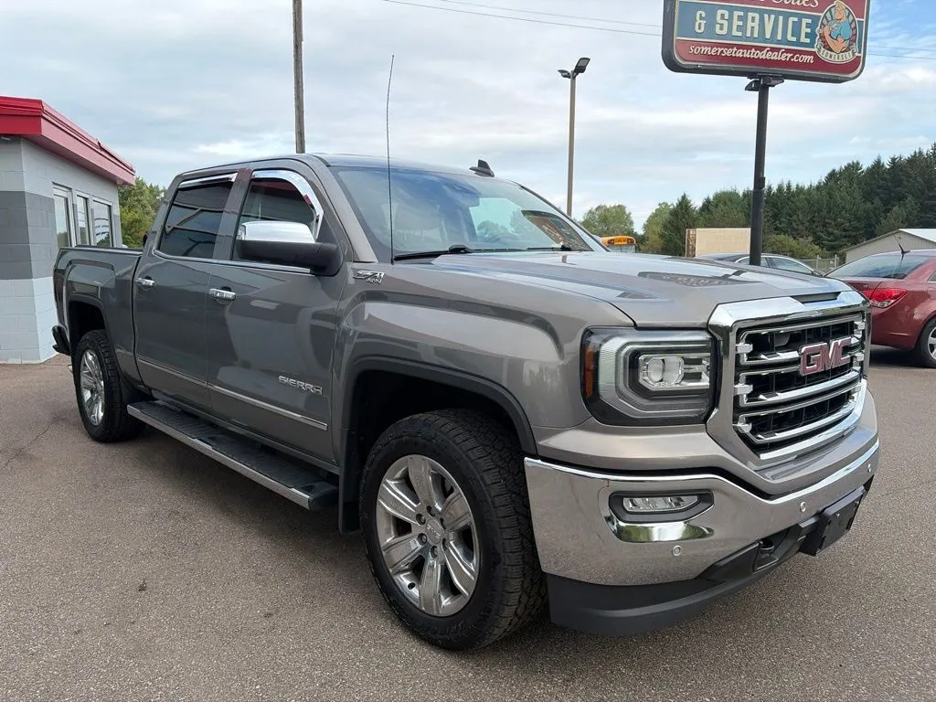 GMC Sierra photo 3