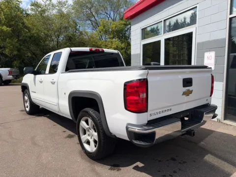 More photos of 2015 Chevrolet Silverado 1500 LT at Somerset Sales and Leasing, WI
