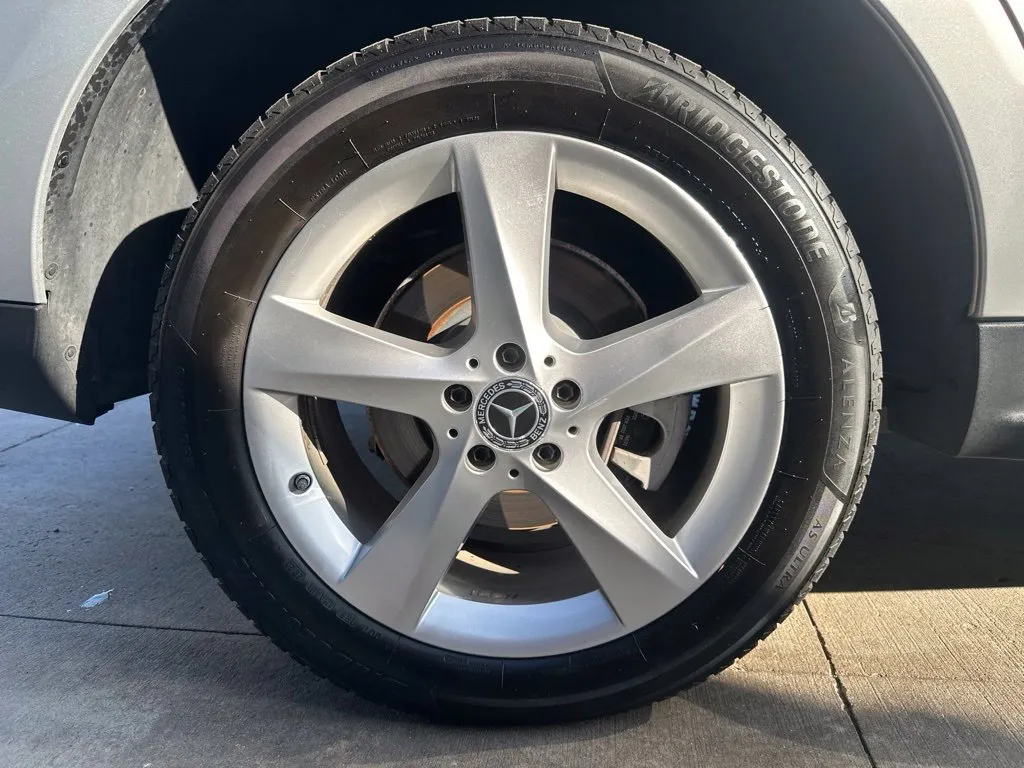 Mercedes-Benz GLE photo 24