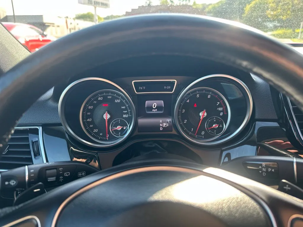 Mercedes-Benz GLE photo 7