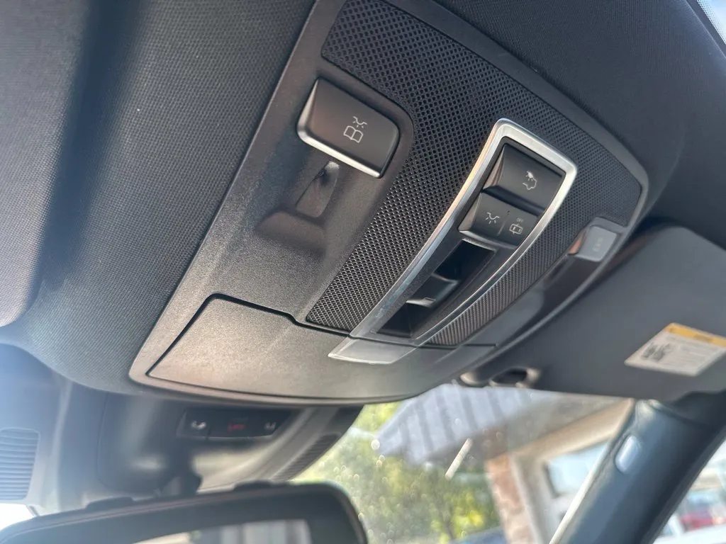Mercedes-Benz GLE photo 15