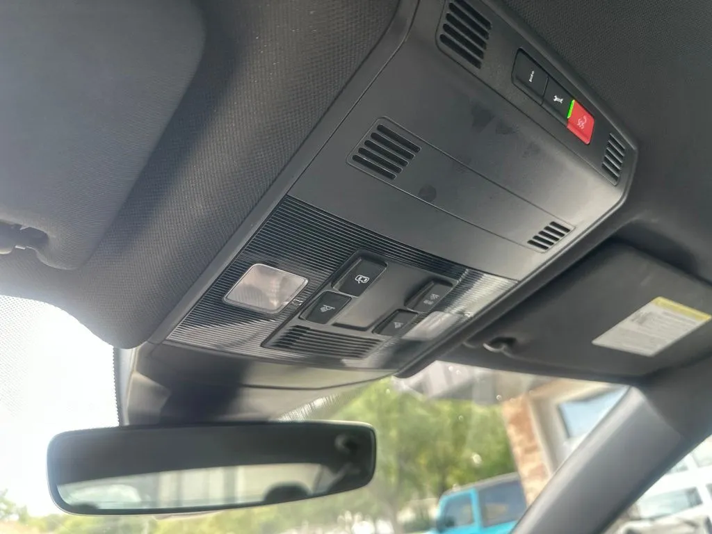 Volkswagen Jetta photo 13