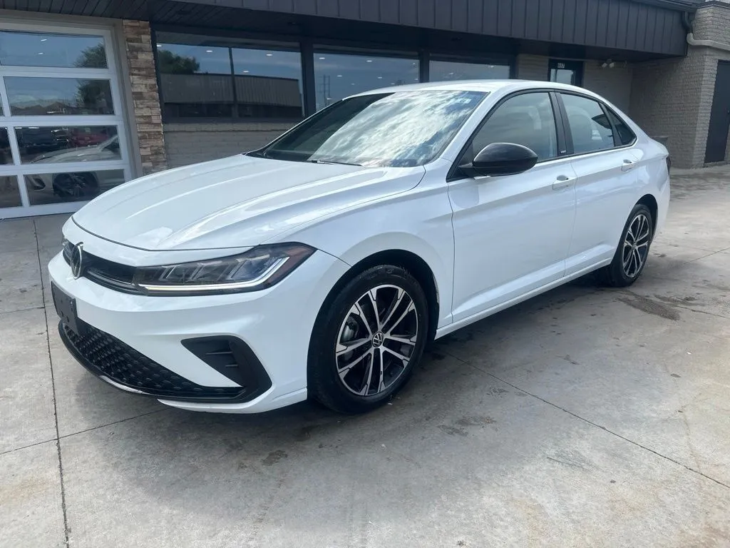 White 2025 Volkswagen Jetta 1.5T Sport for sale in Somerset, WI