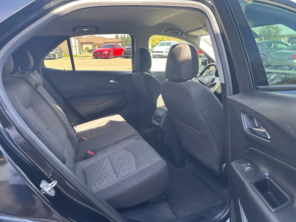 Chevrolet Equinox photo 21