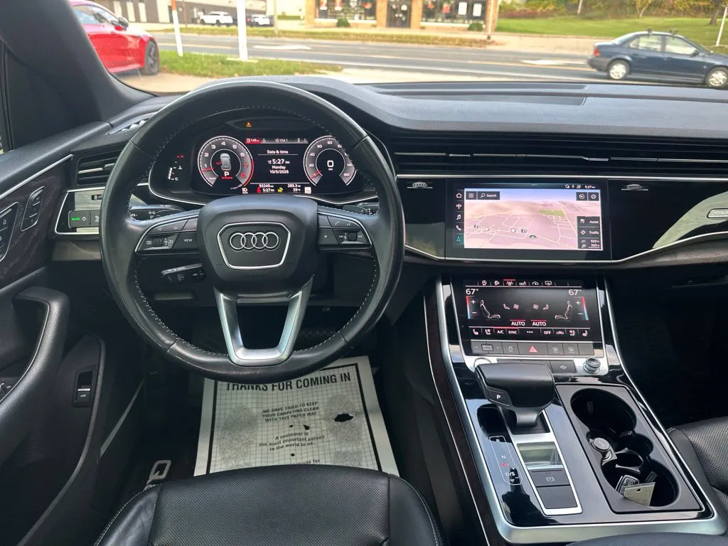 Audi Q8 photo 5