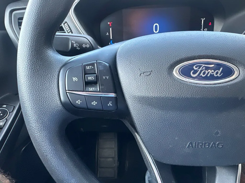 Ford Escape photo 11