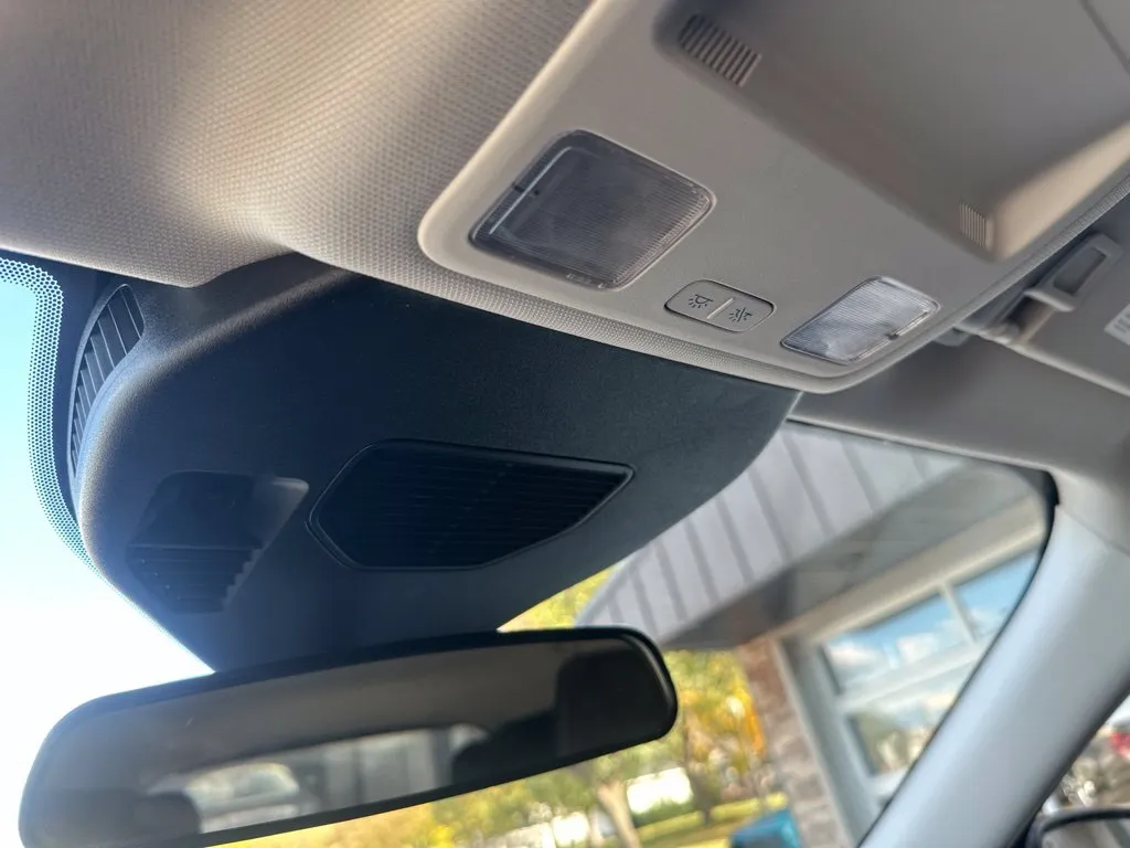 Ford Escape photo 13