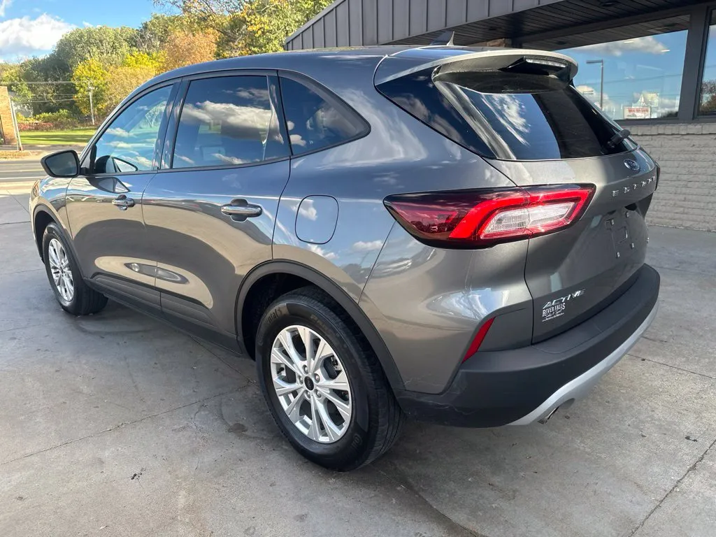 Ford Escape photo 23