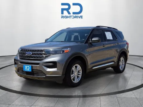 Gray 2023 Ford Explorer XLT for sale in Fort Worth, TX