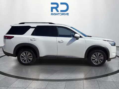 Photos of 2025 Nissan Pathfinder SV for sale in Fort Worth, TX at RightDrive Fort Worth