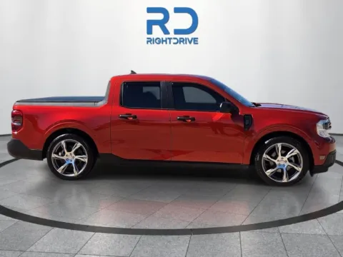 Photos of 2024 Ford Maverick XLT for sale in Fort Worth, TX at RightDrive Fort Worth