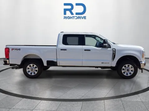 Photos of 2024 Ford F-250SD XLT for sale in Fort Worth, TX at RightDrive Fort Worth