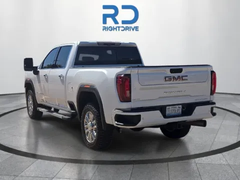 More photos of 2021 GMC Sierra 2500 HD Denali at RightDrive Fort Worth, TX