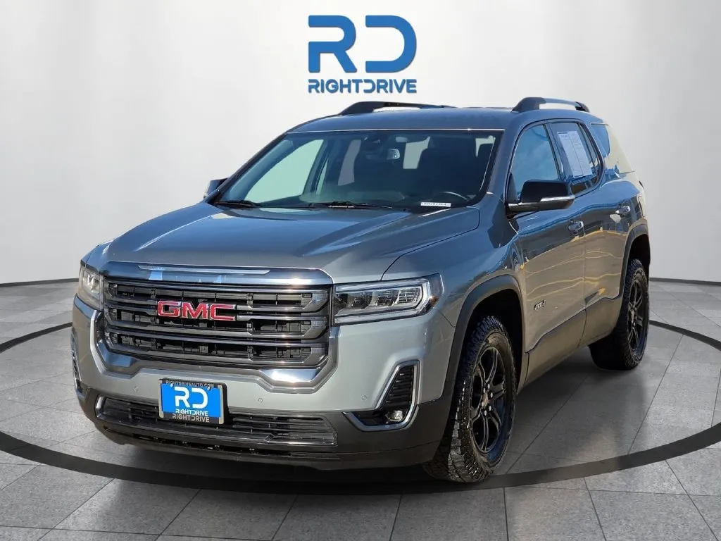 2023 GMC Acadia AT4 thumbnail 6