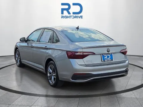 More photos of 2024 Volkswagen Jetta 1.5T SE at RightDrive Fort Worth, TX