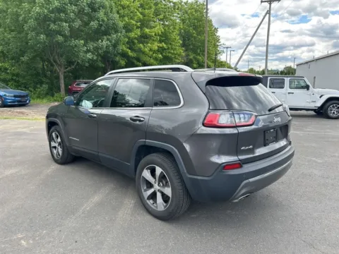 More photos of 2019 Jeep Cherokee Limited at Lia Chrysler Jeep Dodge Ram Northampton, MA