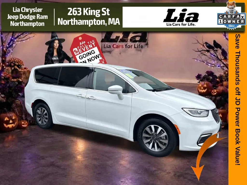 2022 Chrysler Pacifica Hybrid Touring L